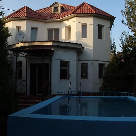 Dream Hostel Shymkent Exterior photo